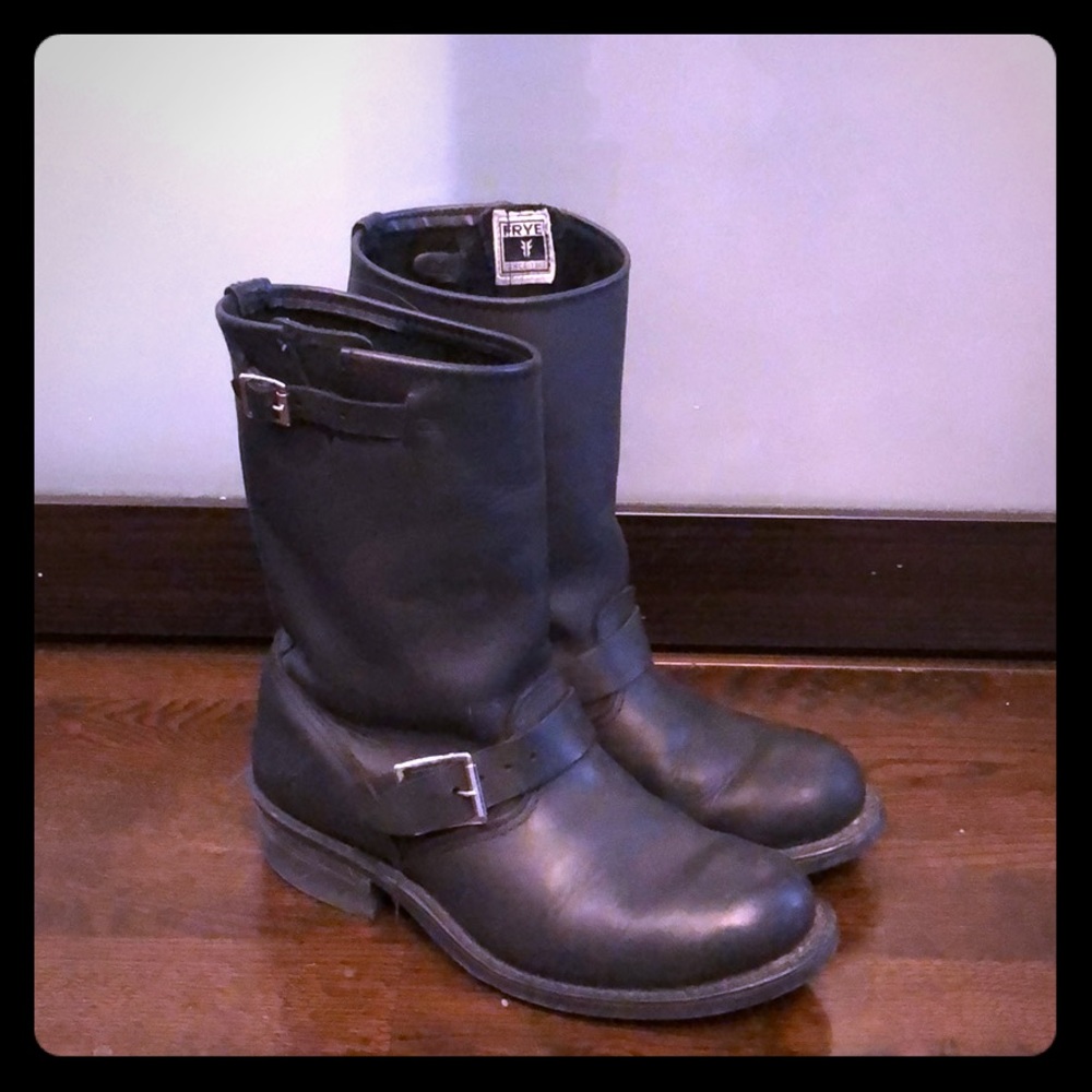 Frye Veronica Short Boots